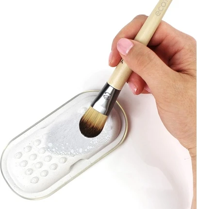Кисти для макияжа и палитра для смешивания EcoTools