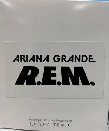 Парфюмерная вода Ariana Grande R.E.M.