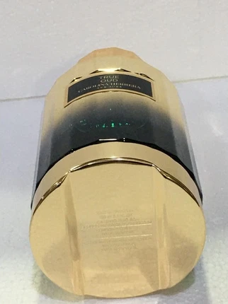 Eau de Parfum Carolina Herrera True Oud