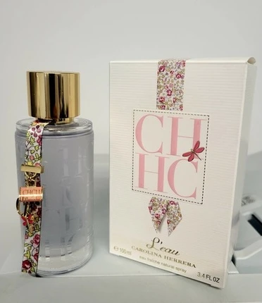 Ch L'Eau Carolina Herrera