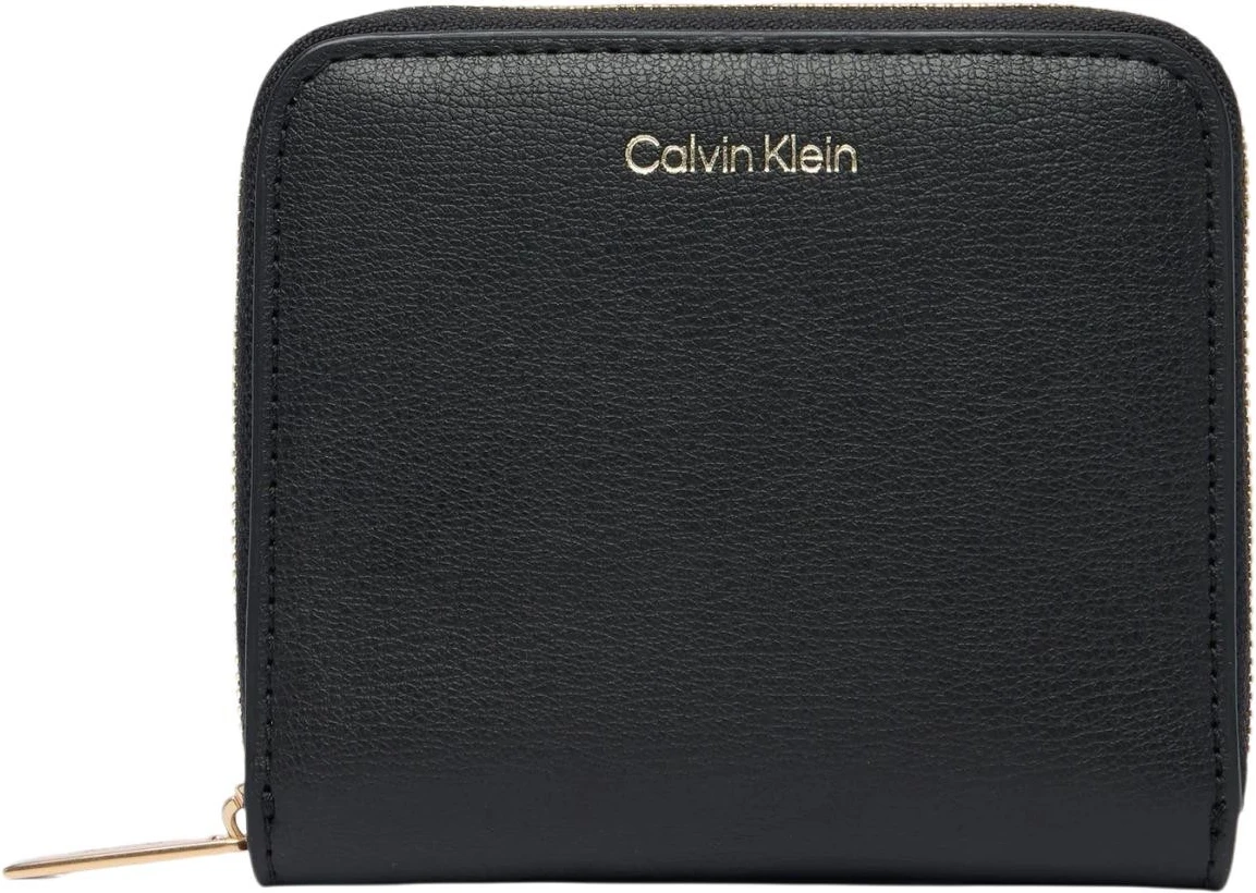 Кошельки Calvin Klein