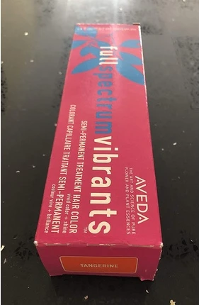 Стойкое окрашивание волос Aveda Vivid Color+Shine