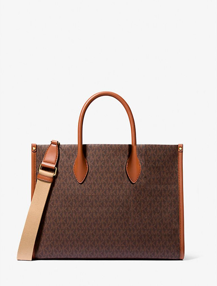 Коричневая сумка через плечо из меха Michael Kors