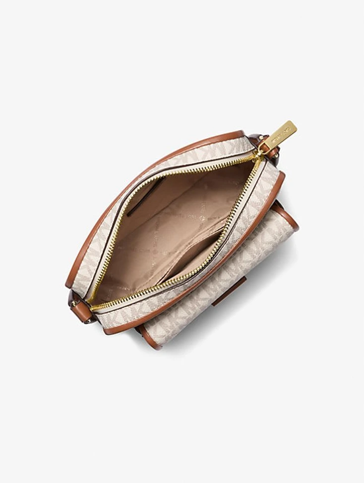 Бежевая сумка через плечо из меха Michael Kors