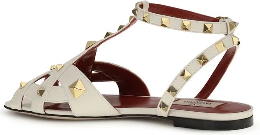 Flat Sandals Valentino Garavani Beige Goatskin