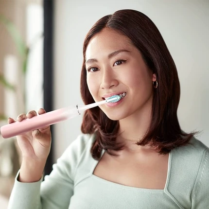 Электрическая зубная щетка Philips Sonicare DiamondClean 9000 Series