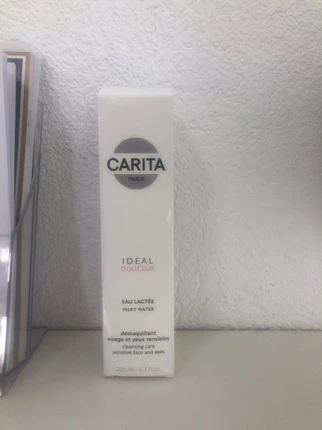 Очищающее молочко Carita