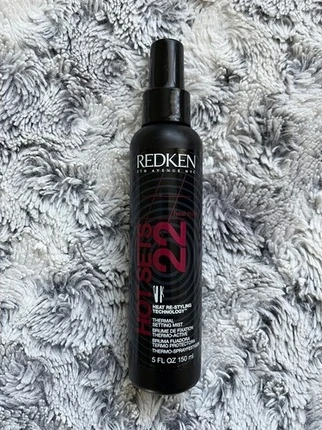 Спрей для термоукладки Thermo Setting Mist Redken (защита от нагрева и возможность повторной укладки)