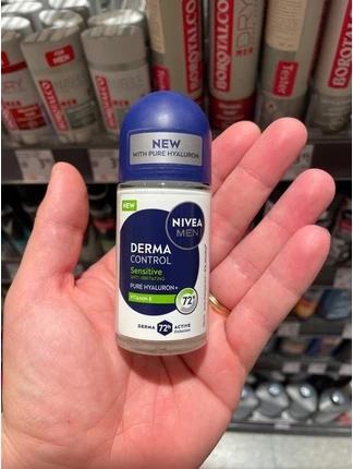 Antiperspirant Rollon Nivea Derma Control Sensitive