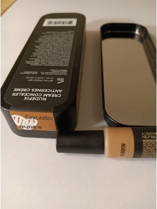 Крем-консилер Nudestix Nude 6