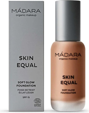 Тональная основа Equal Base Soft Glow SPF 15 Madara