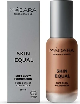 Тональная основа Equal Base Soft Glow SPF 15 Madara