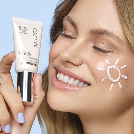 Artdeco Skin Yoga Face High Protection Hyaluronic Fluid SPF 50
