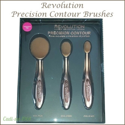 Набор кистей для макияжа Makeup Revolution