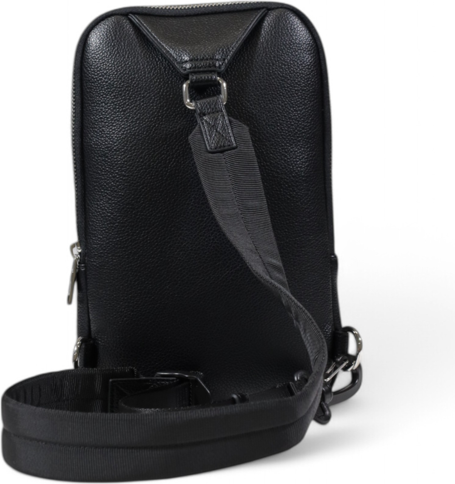 Сумки Armani Exchange