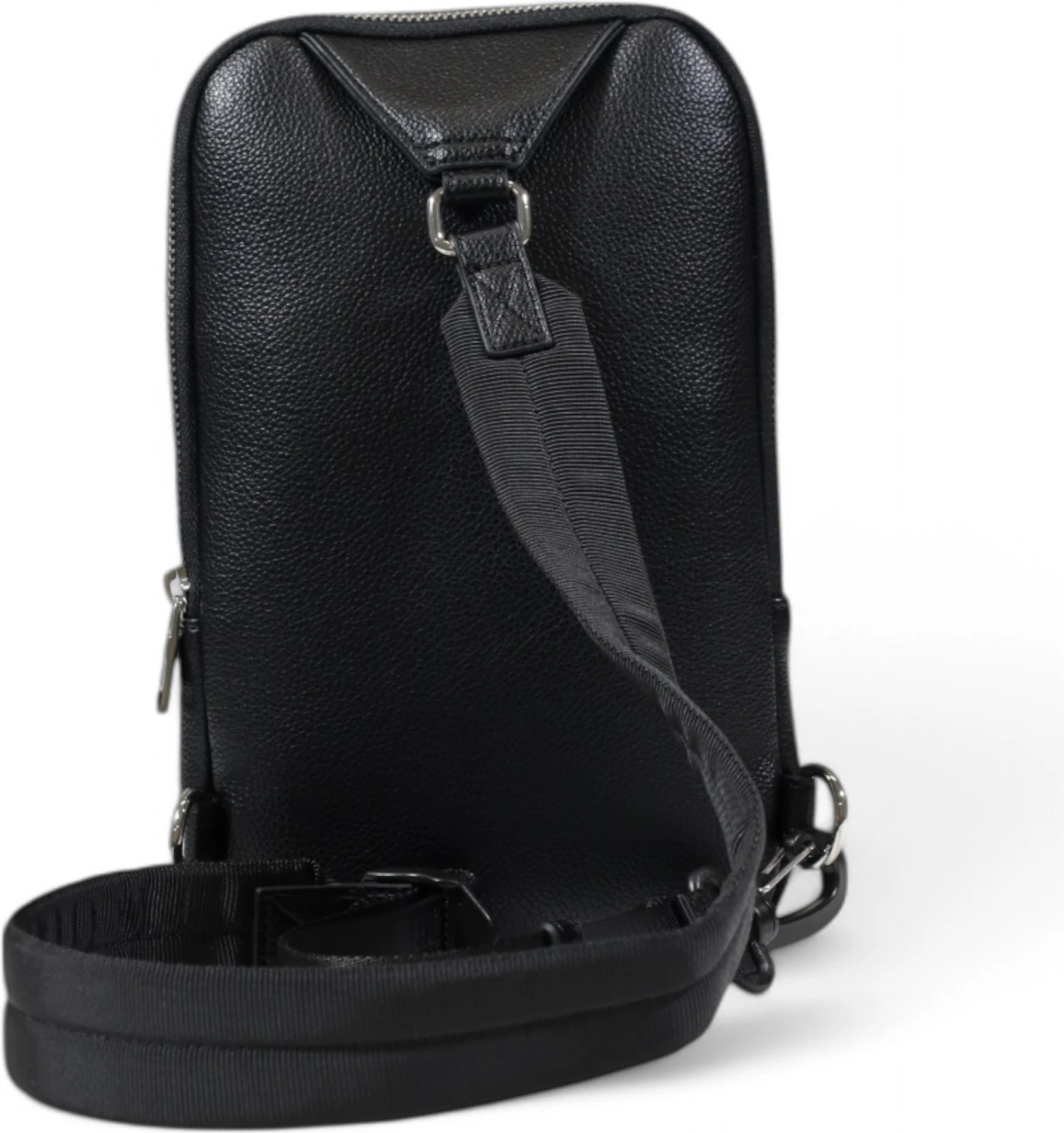 Сумки Armani Exchange