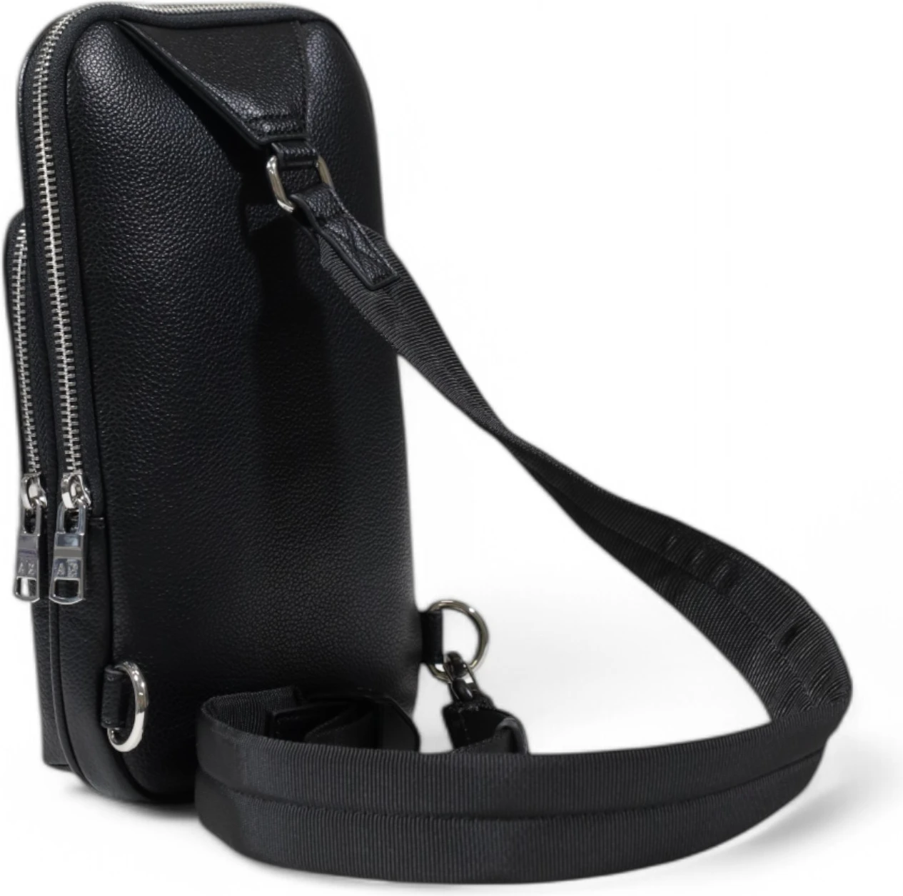 Сумки Armani Exchange