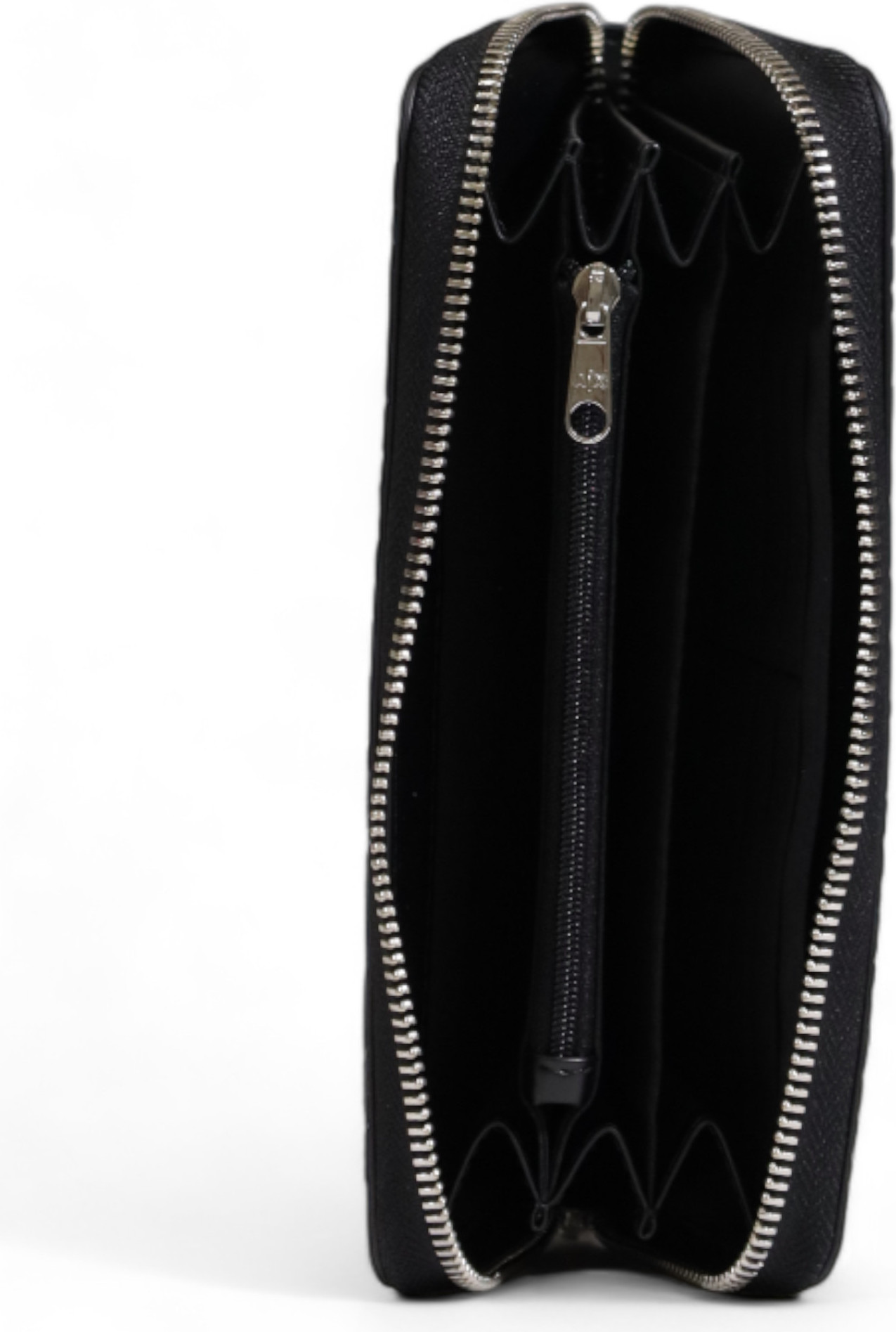 Кошельки Armani Exchange