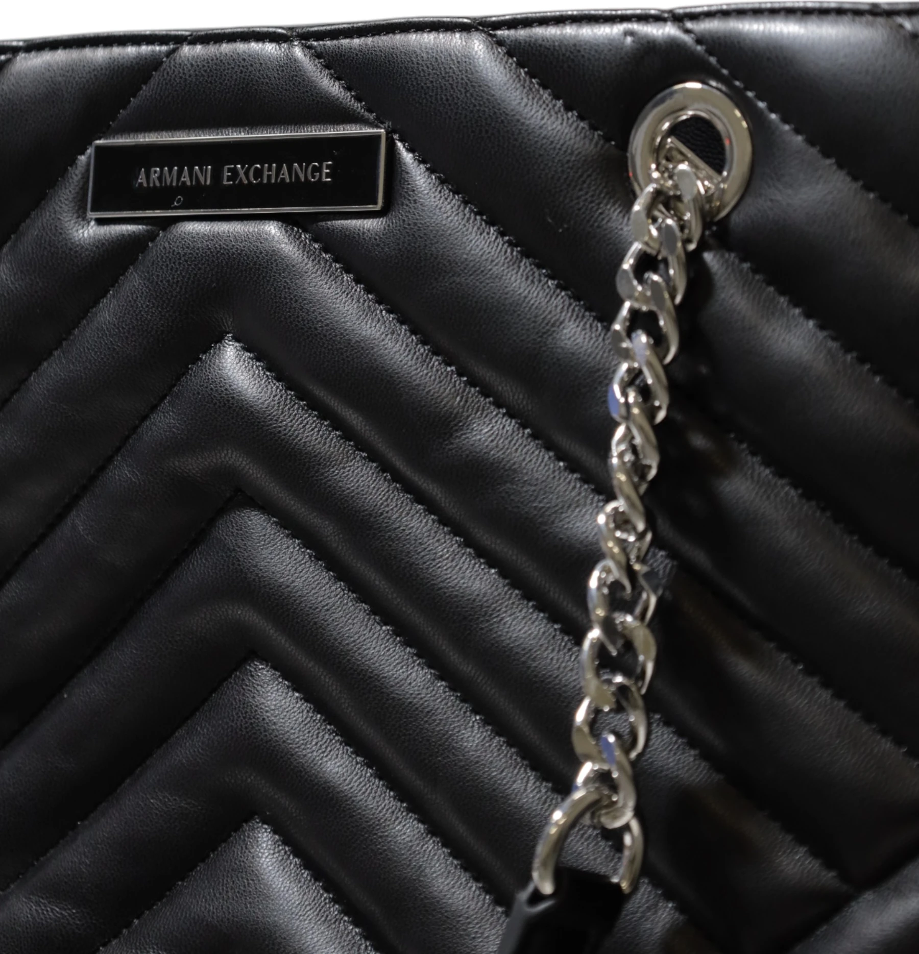 Сумки Armani Exchange