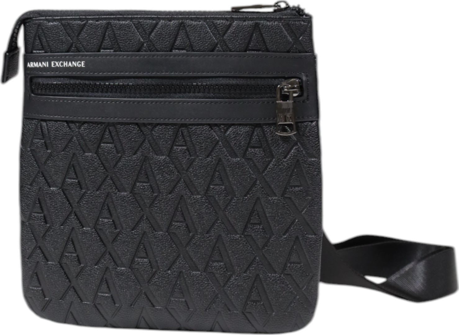 Сумки Armani Exchange