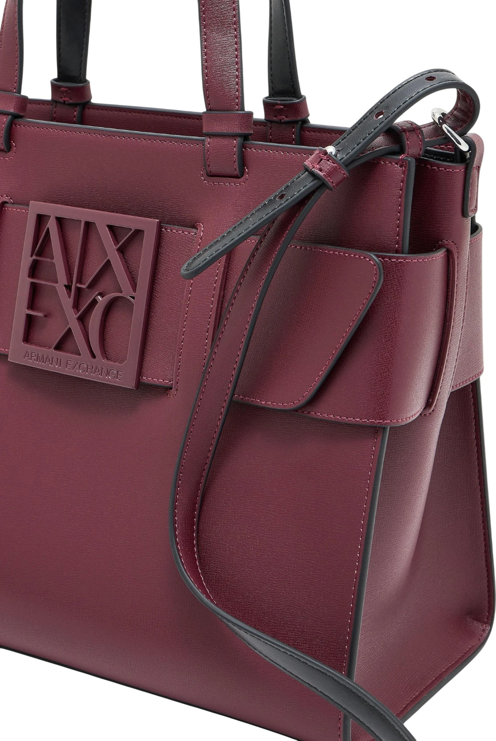 Сумки Armani Exchange