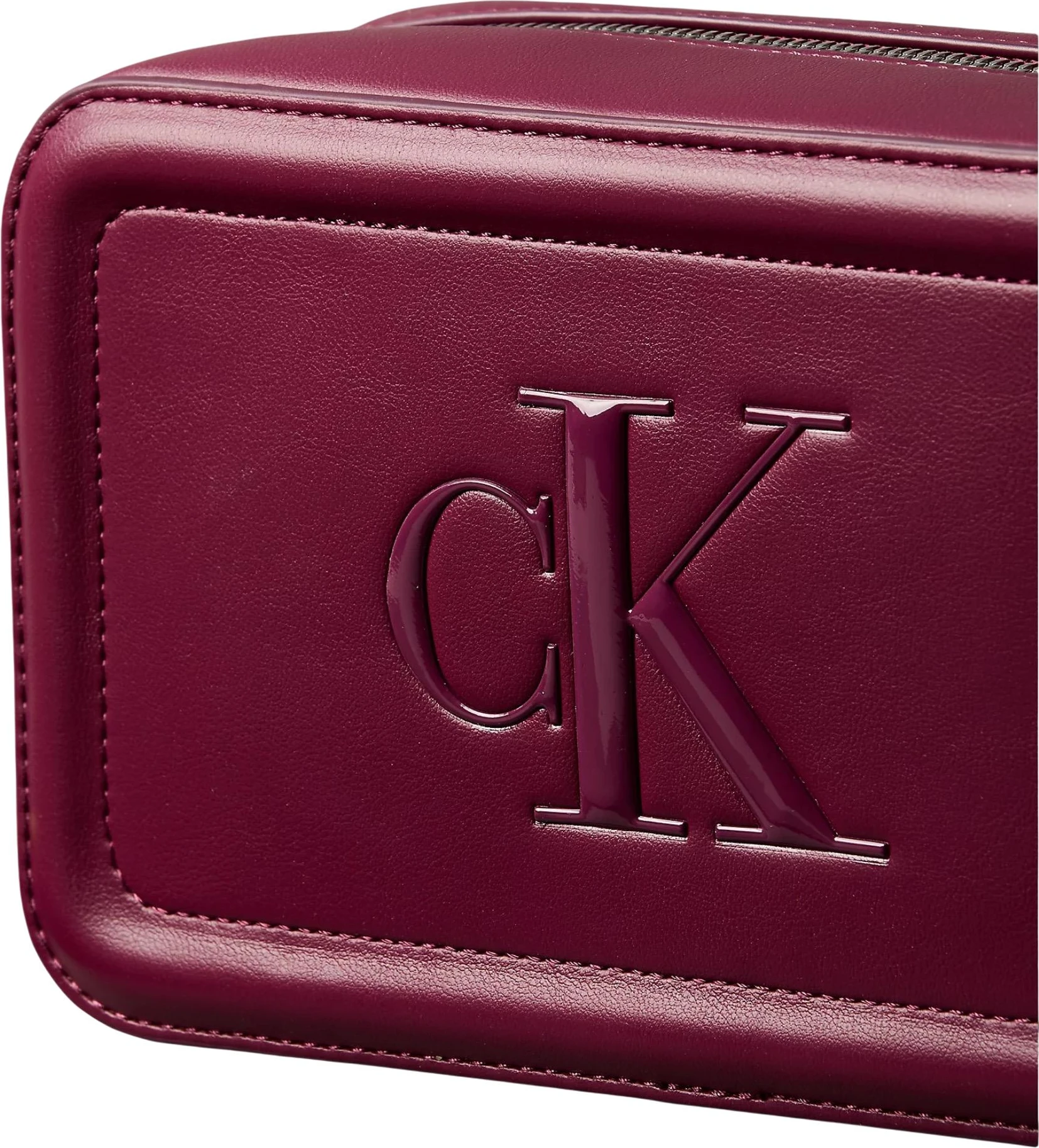 Сумки Calvin Klein