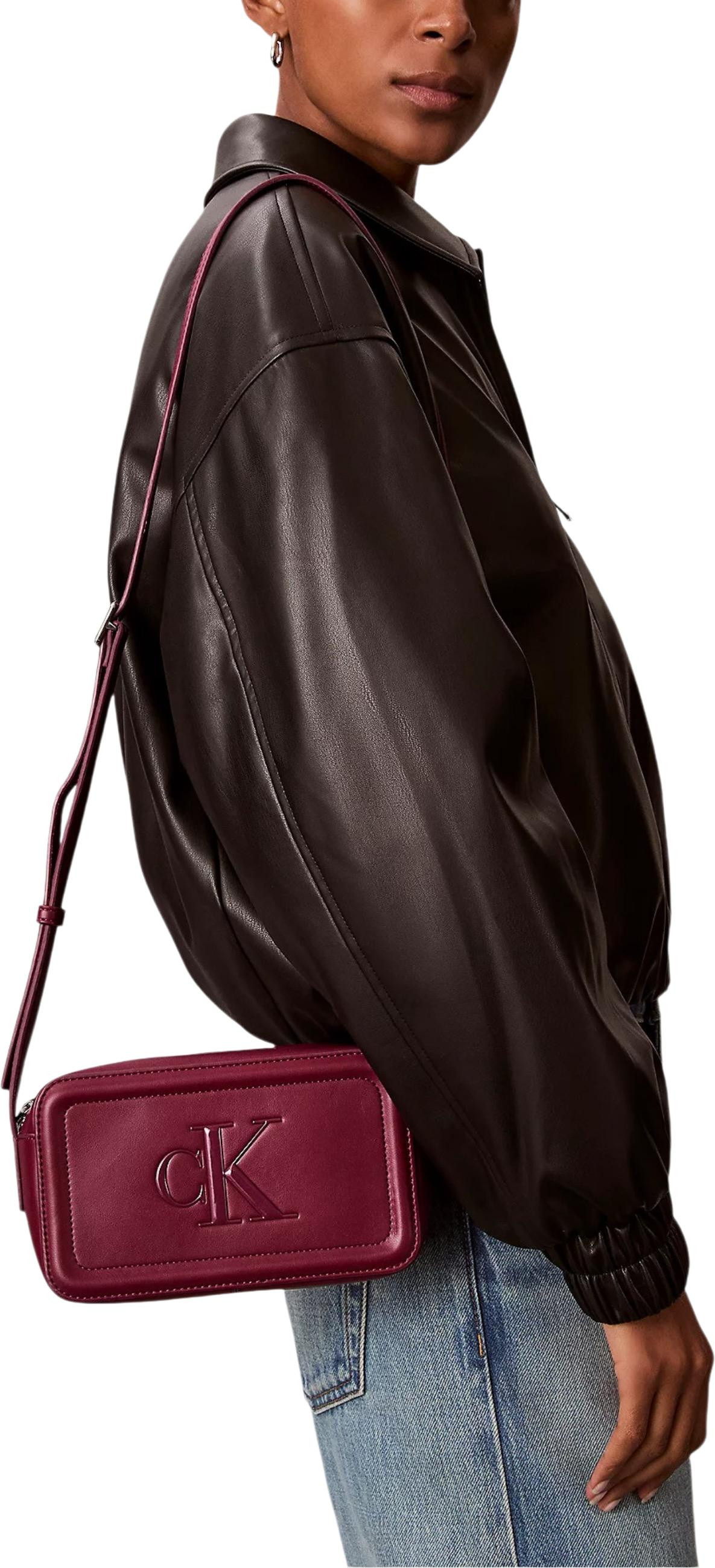 Сумки Calvin Klein