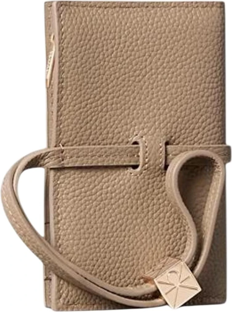 Кошельки Calvin Klein