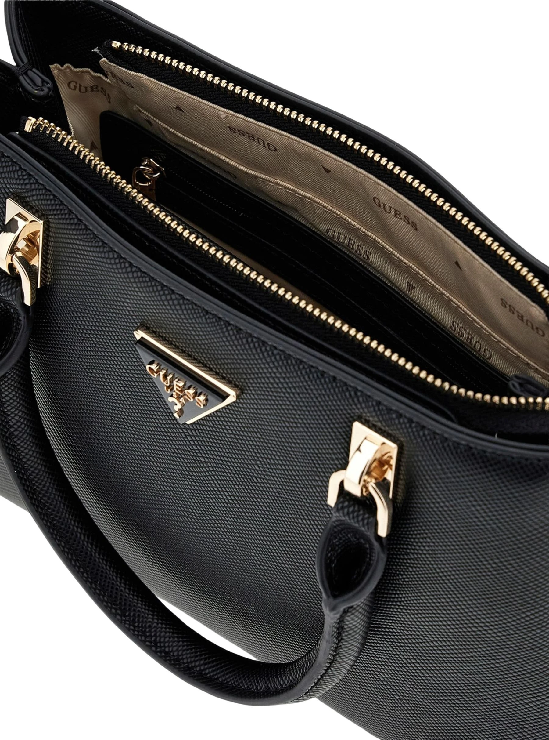 Сумки GUESS
