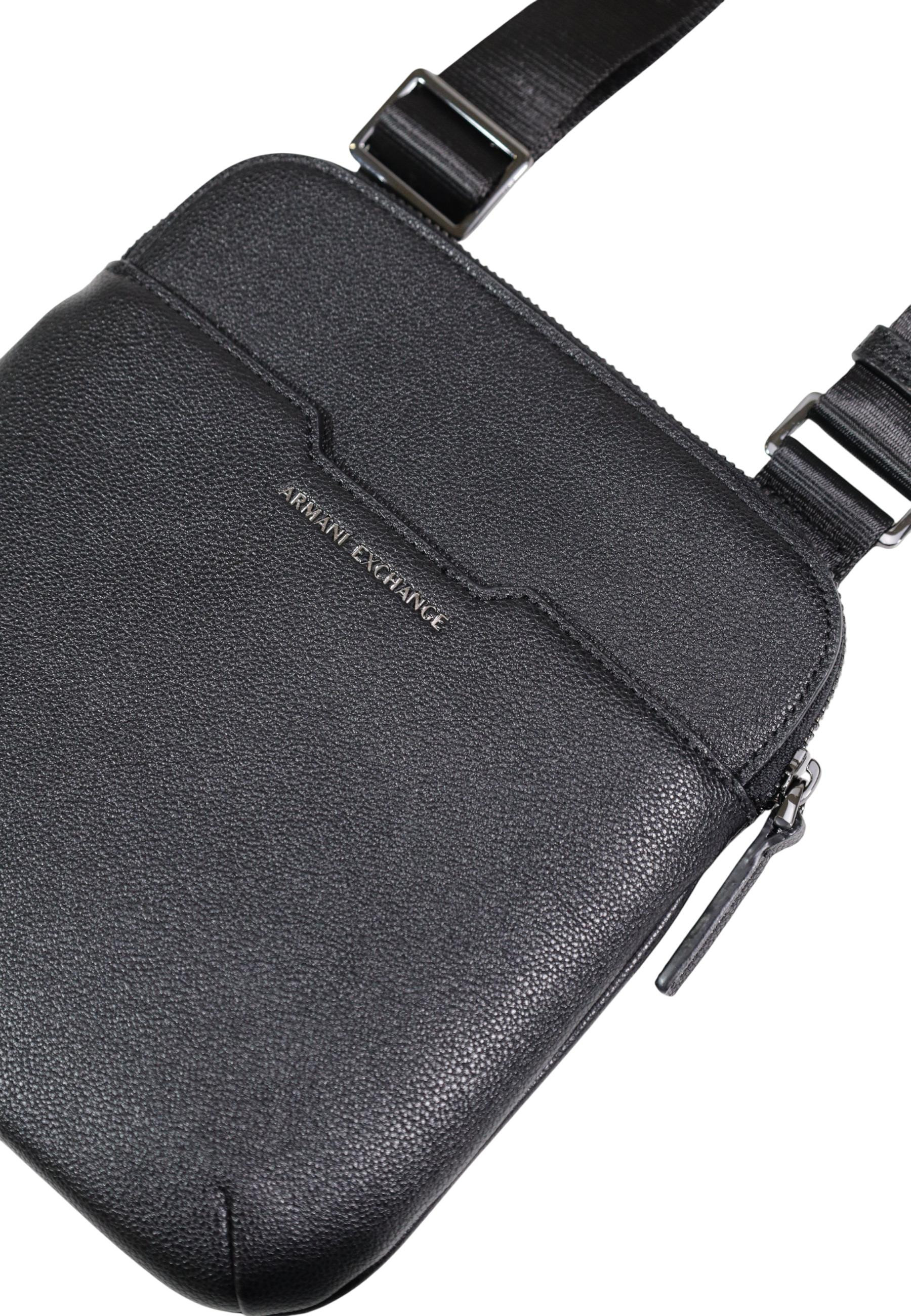 Сумки Armani Exchange
