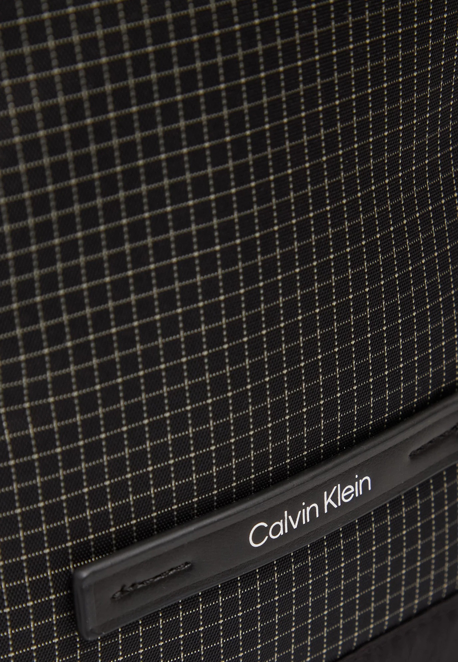 Сумки Calvin Klein
