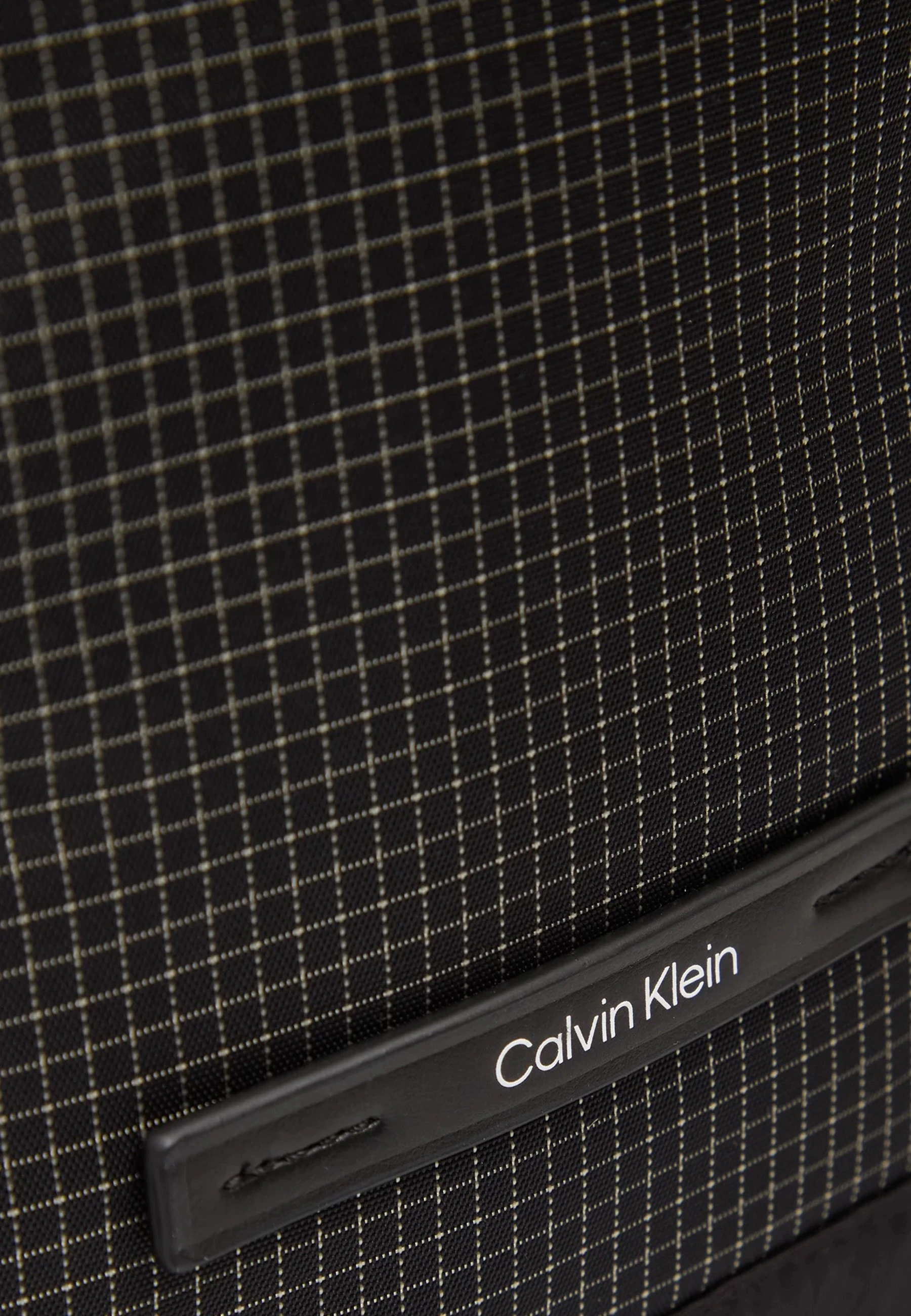 Сумки Calvin Klein