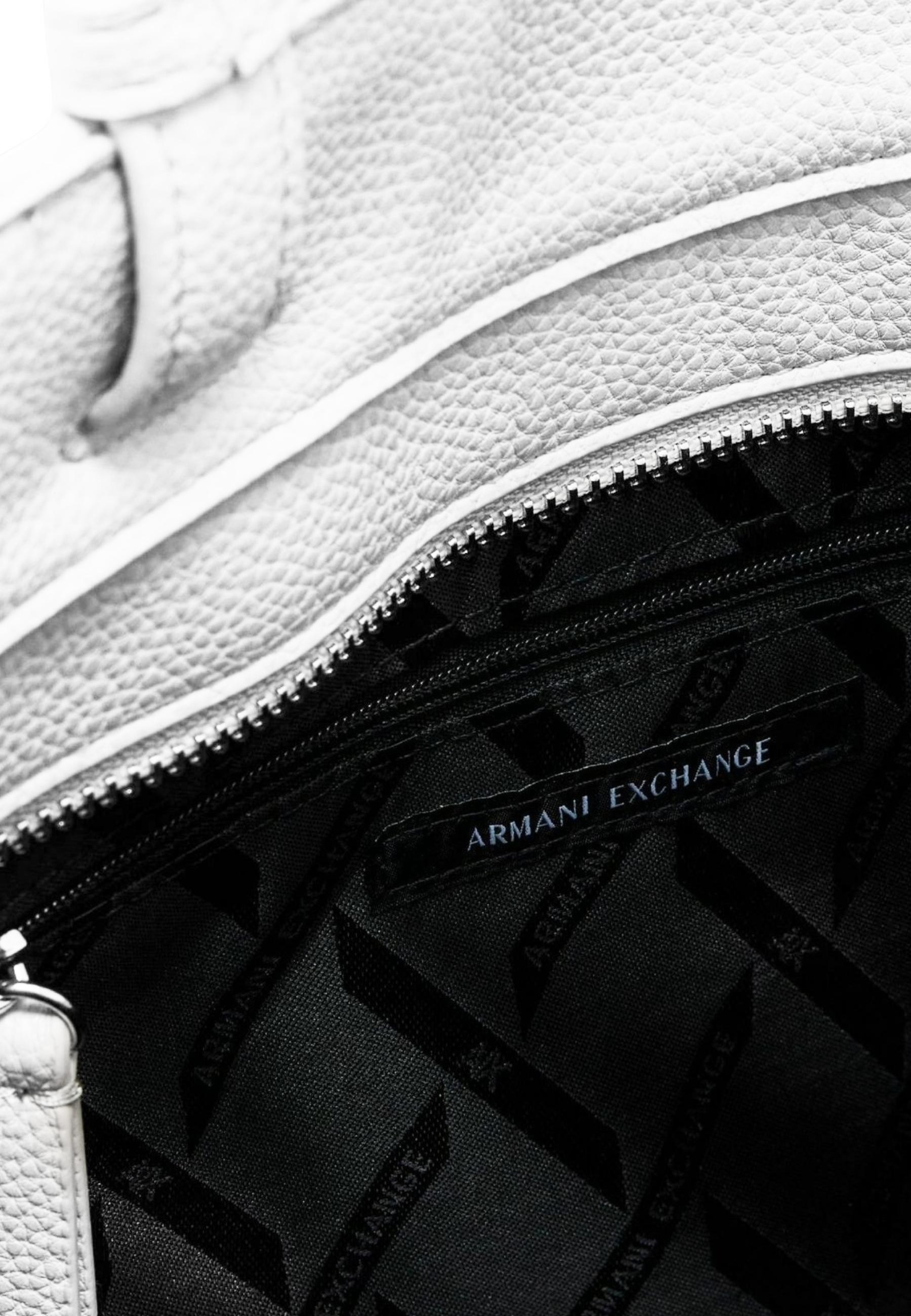 Сумки Armani Exchange
