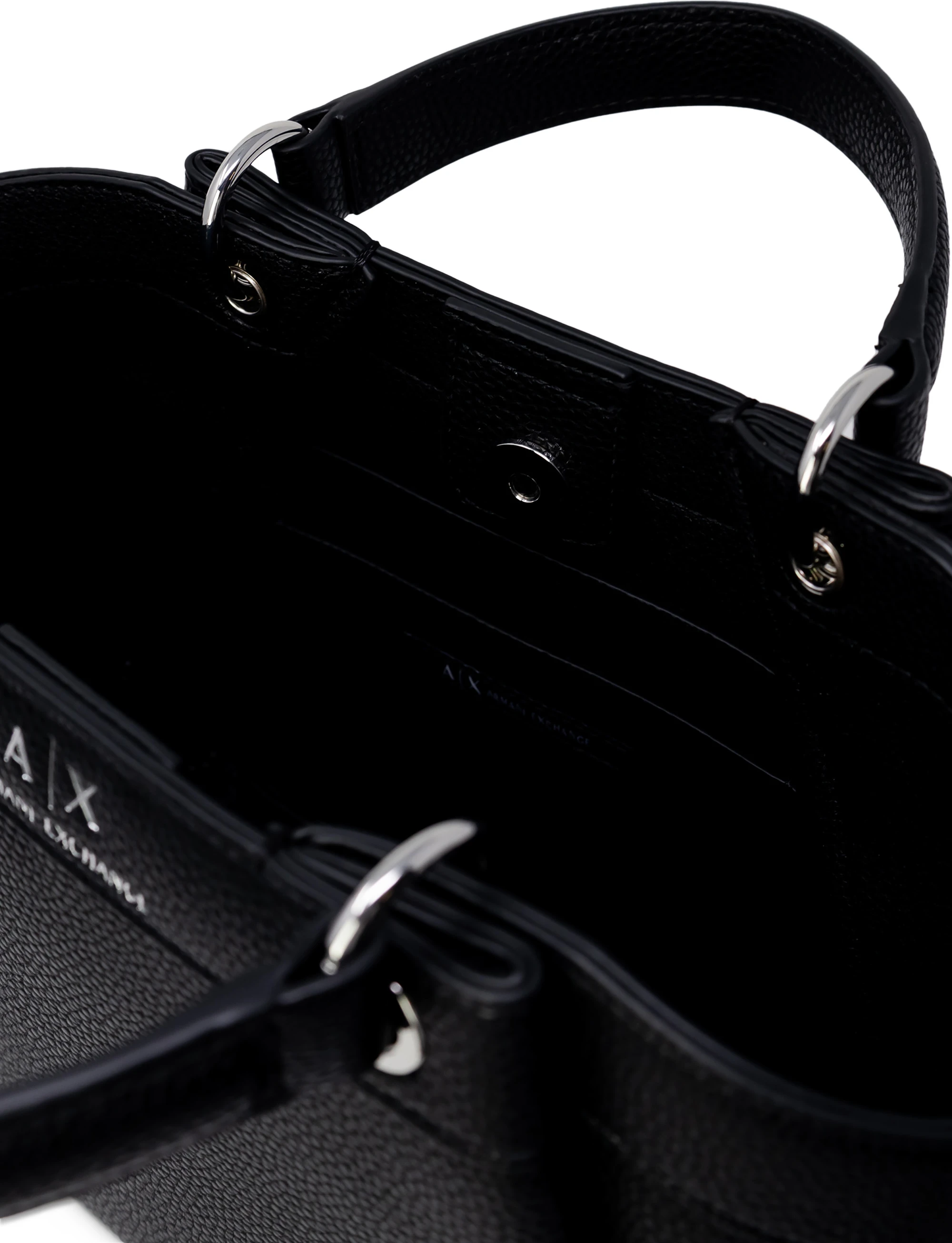 Сумки Armani Exchange