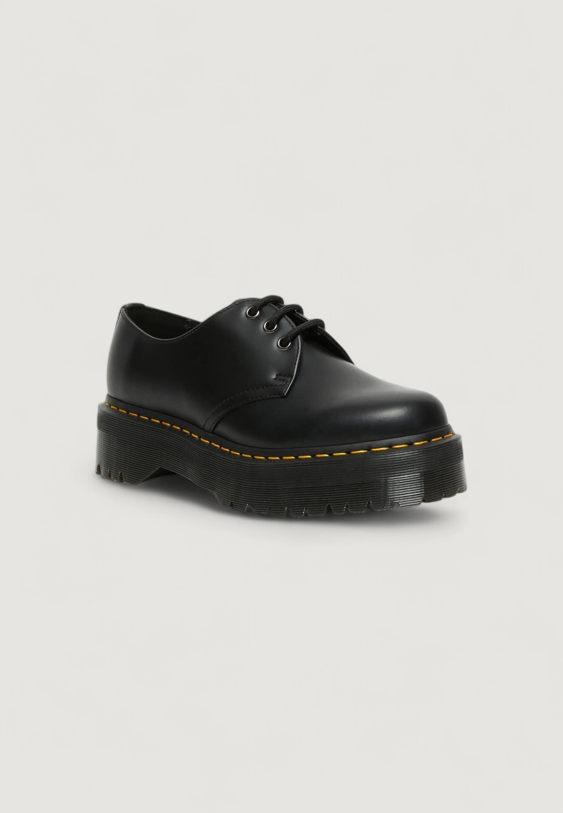 Туфли на шнуровке Dr. Martens
