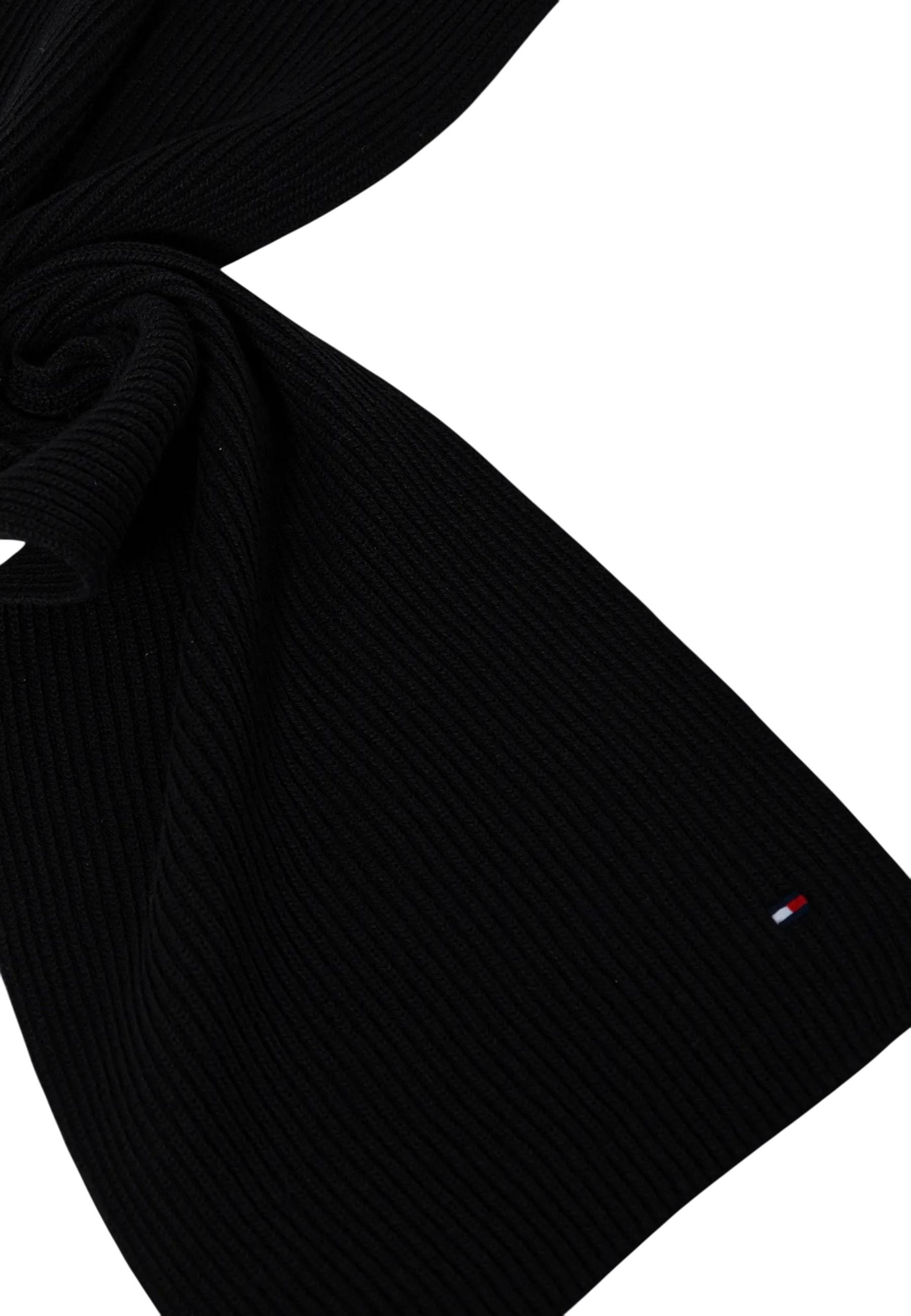 Шарфы Tommy Hilfiger
