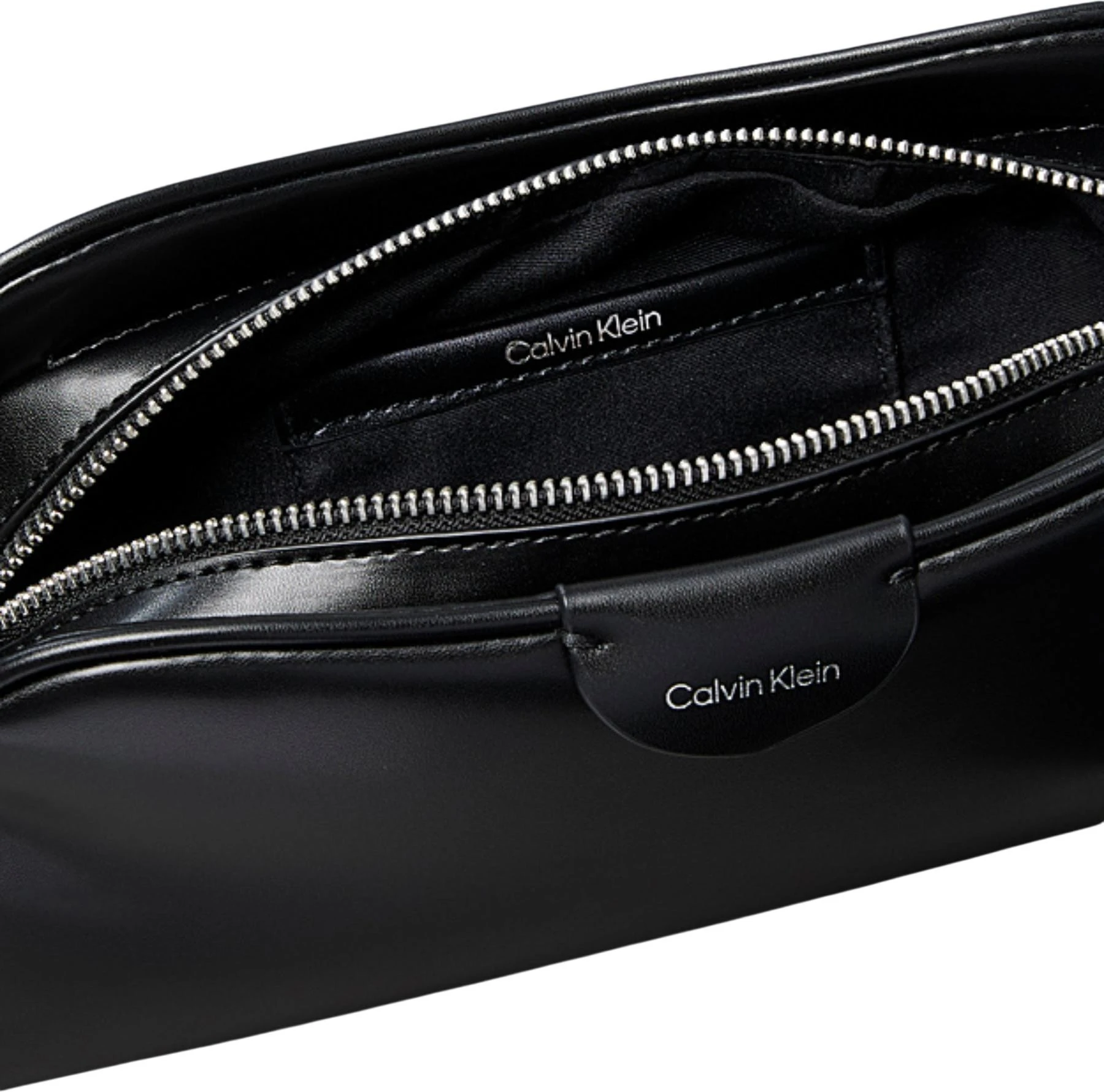Сумки Calvin Klein