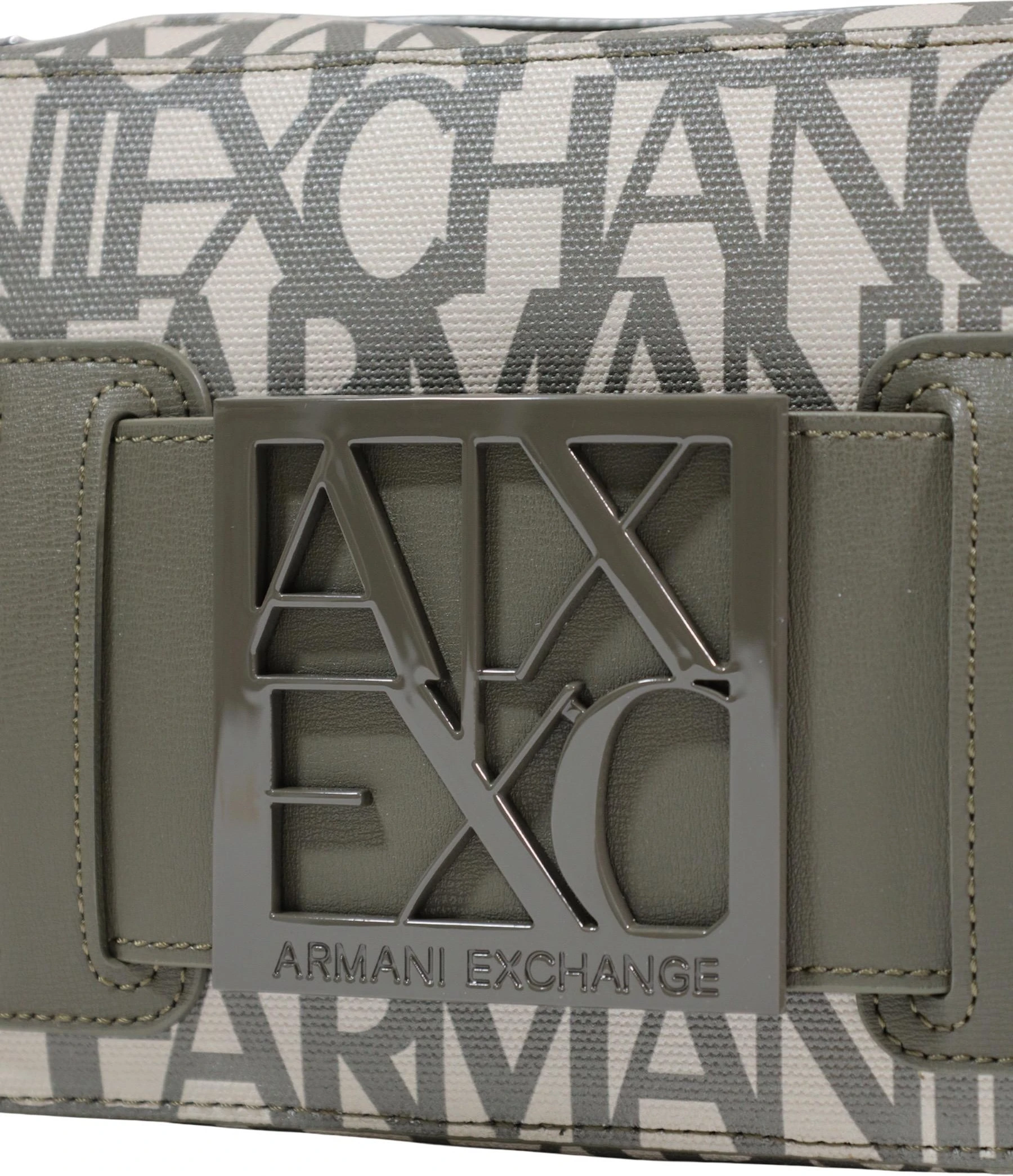 Сумки Armani Exchange