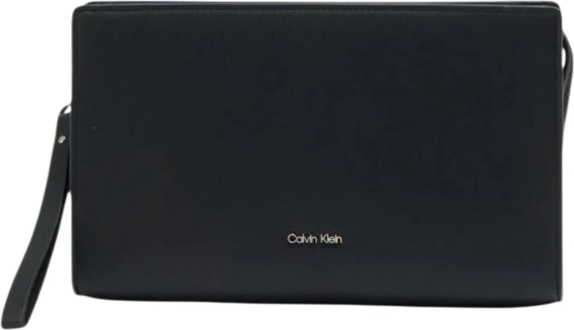 Сумки Calvin Klein