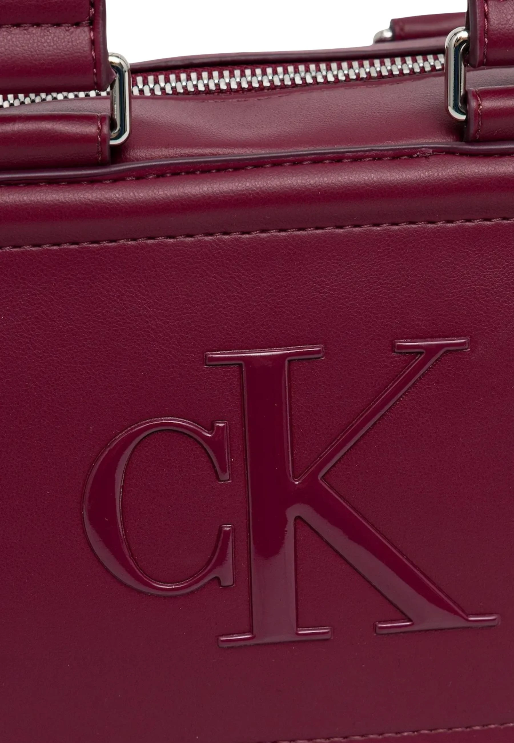 Сумки Calvin Klein