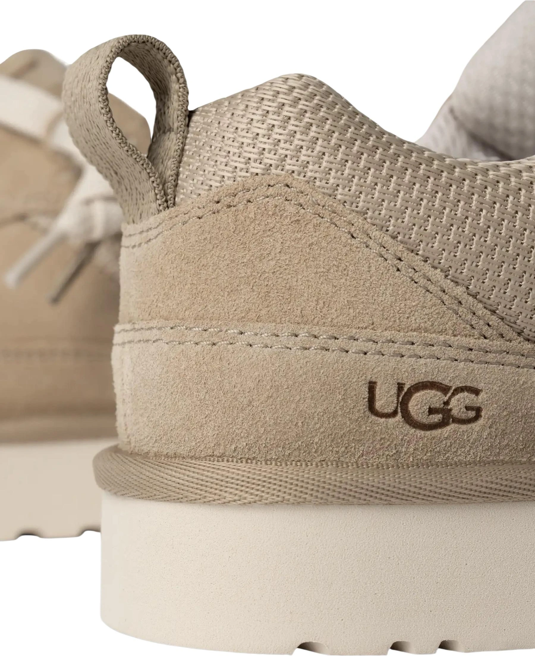 Кроссовки UGG