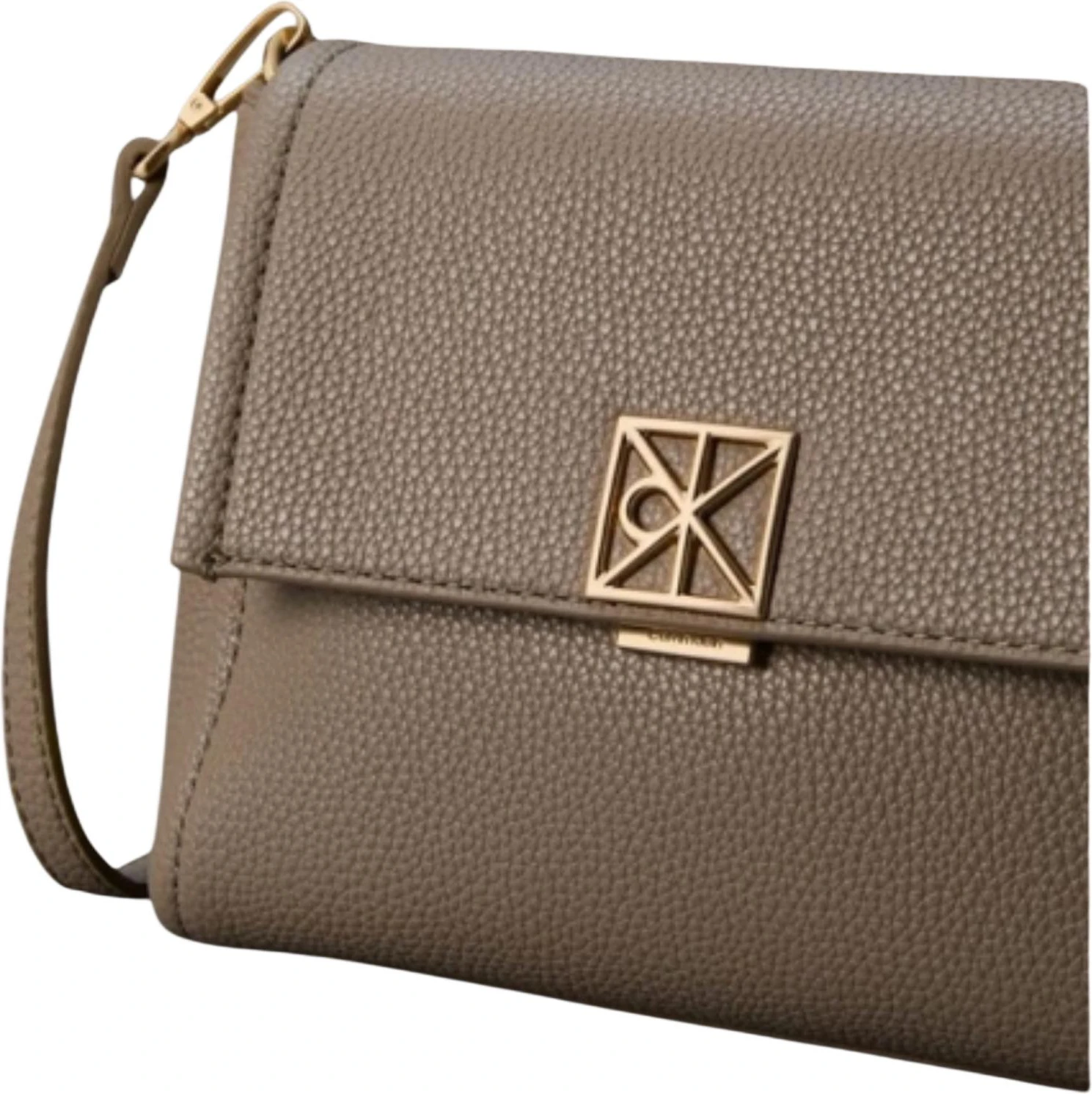 Emblem HW Pebble Crossbody 20 Calvin Klein Сумки