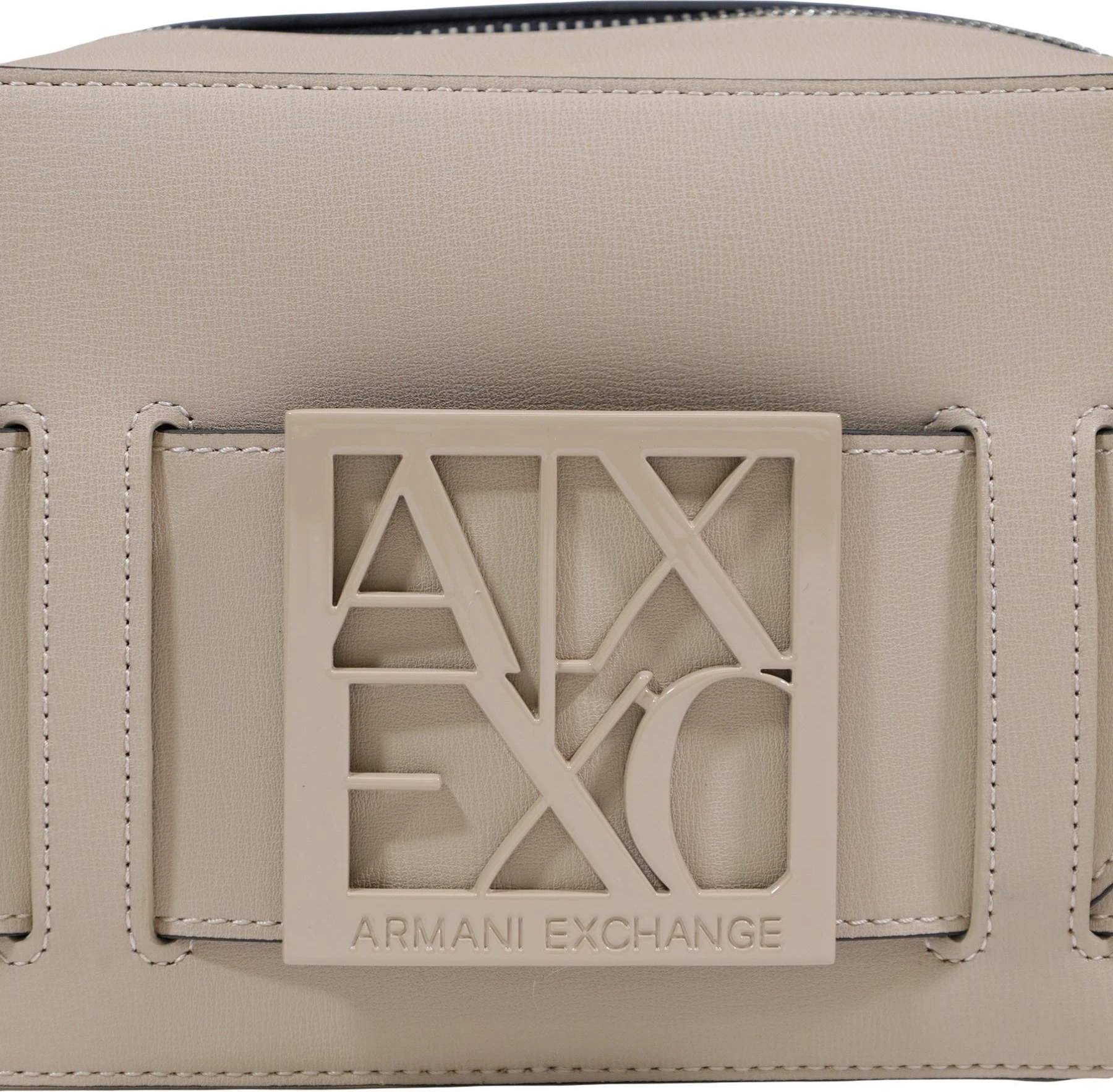 Сумки Armani Exchange