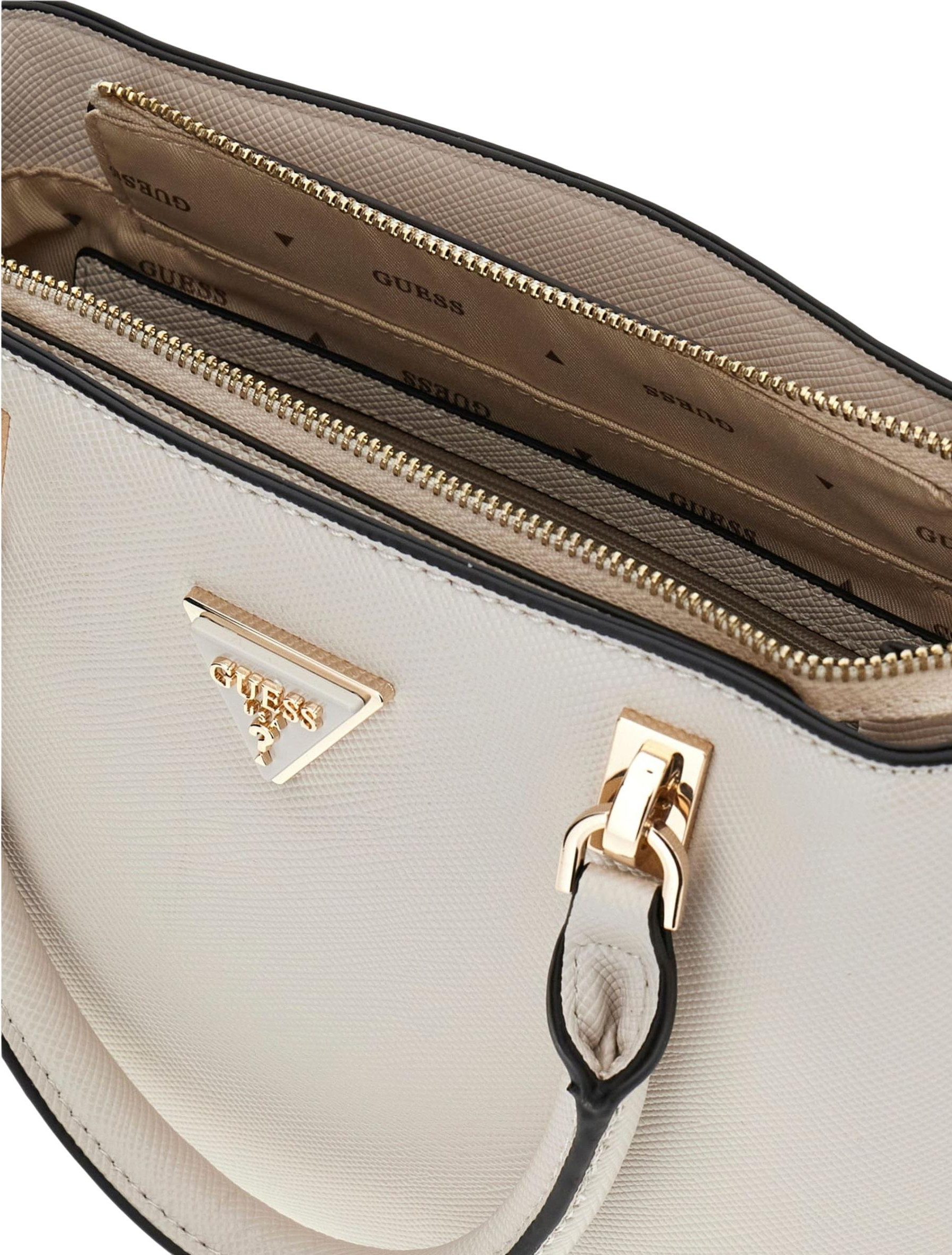 Сумки GUESS