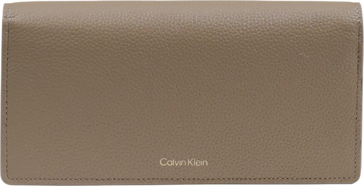 Кошельки Calvin Klein