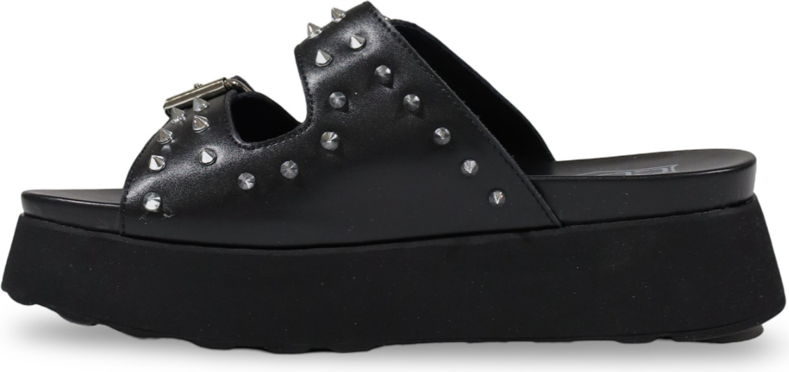 Sandals Cult