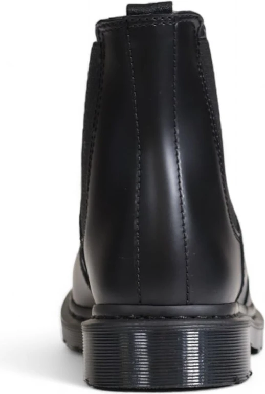 Челси Dr. Martens