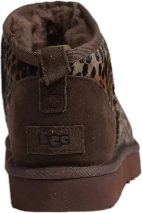 Ботинки UGG