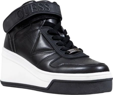 Кроссовки GUESS