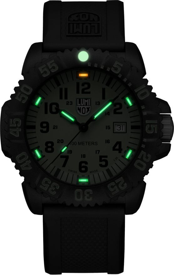 Спортивные часы Luminox